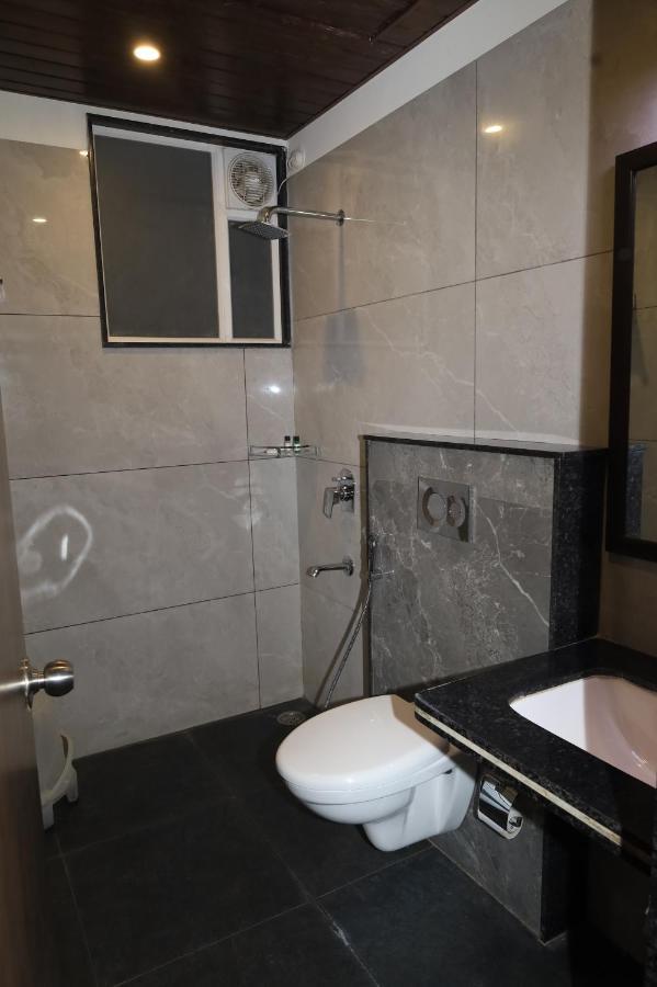 אודייפור Hotel Amantran Inn מראה חיצוני תמונה